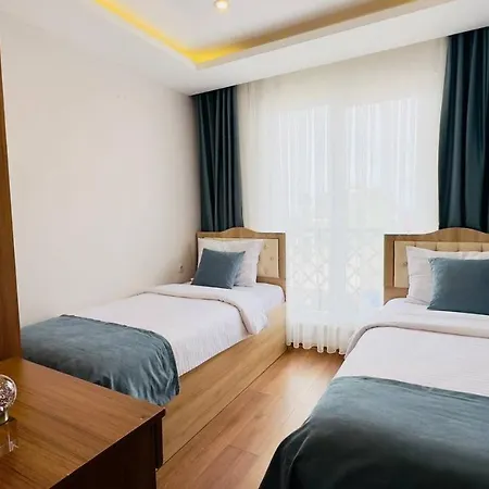 Aparthotel Yusra 2*