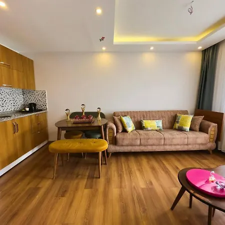 Yusra Aparthotel