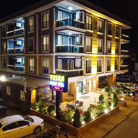 Yusra Apartahotel 4*